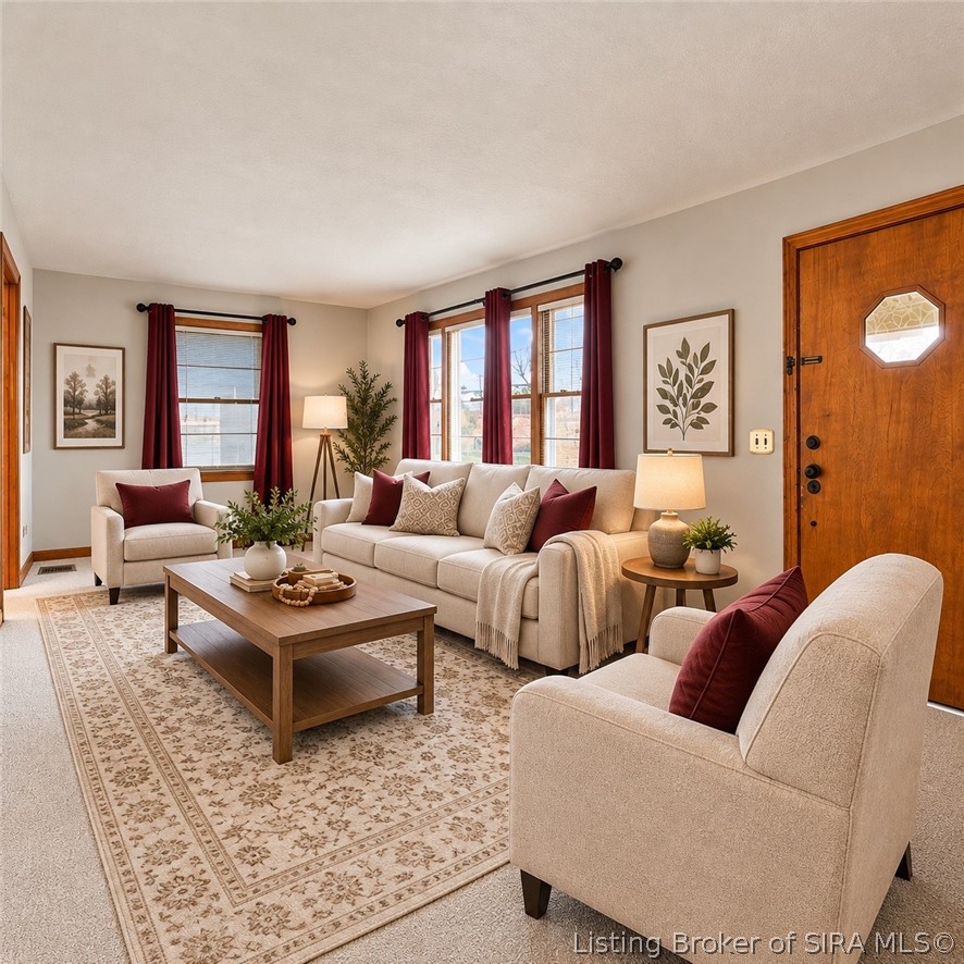 2647 Roanoke Avenue Property Photo 5
