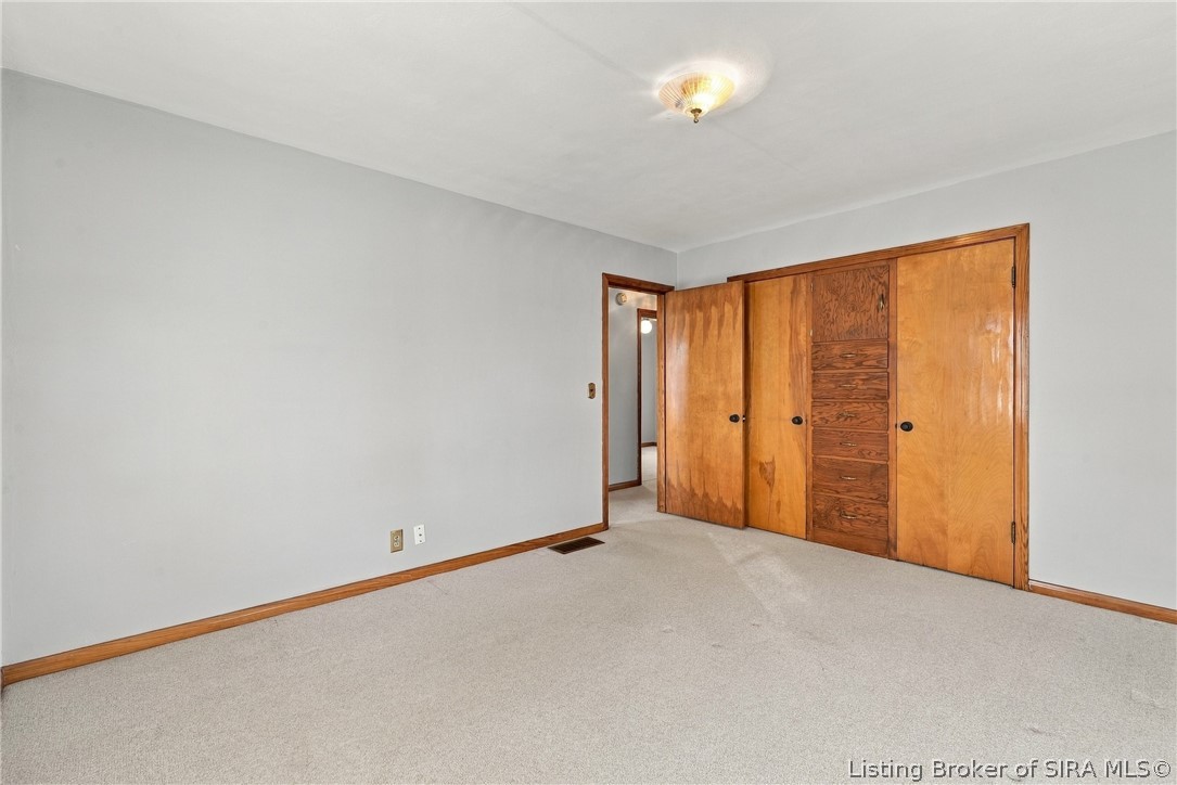 2647 Roanoke Avenue Property Photo 20
