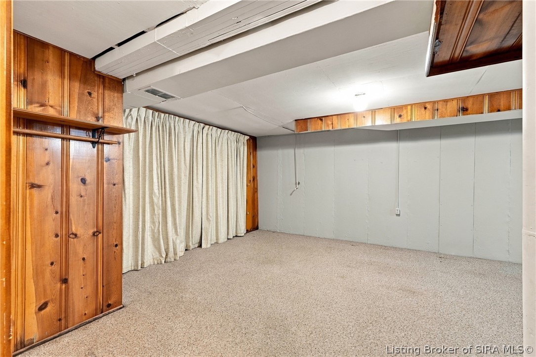 2647 Roanoke Avenue Property Photo 23