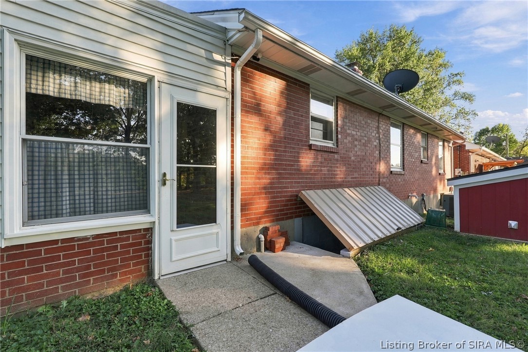 2647 Roanoke Avenue Property Photo 31