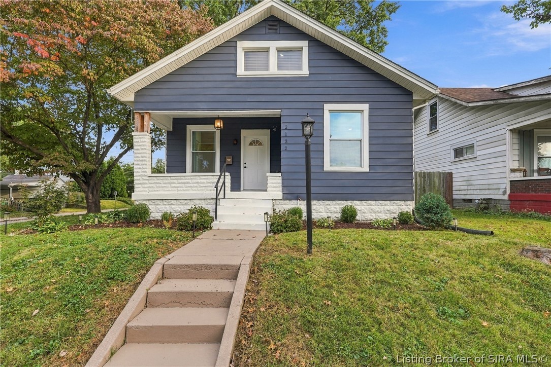 2132 Morton Avenue Property Photo 1