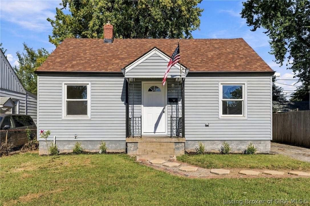 221 Conner Street Property Photo 1