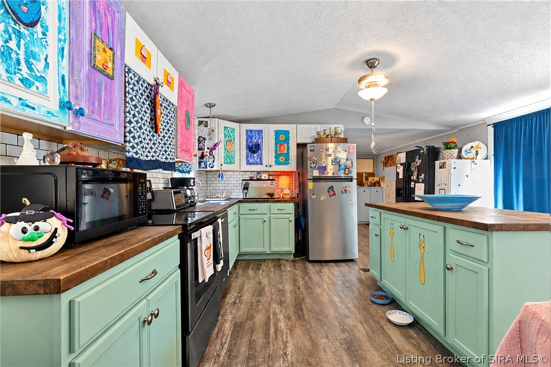 11380 S Old Bear Creek Road Property Photo 8