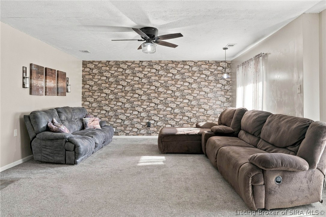 3640 Gray Fox Drive Property Photo 6