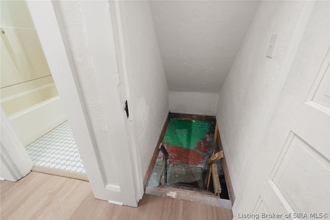 826 Catherine Place Property Photo 39