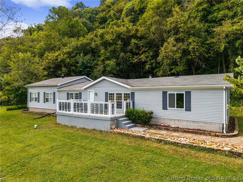 10055 Old Highway 111 Se Property Photo 3