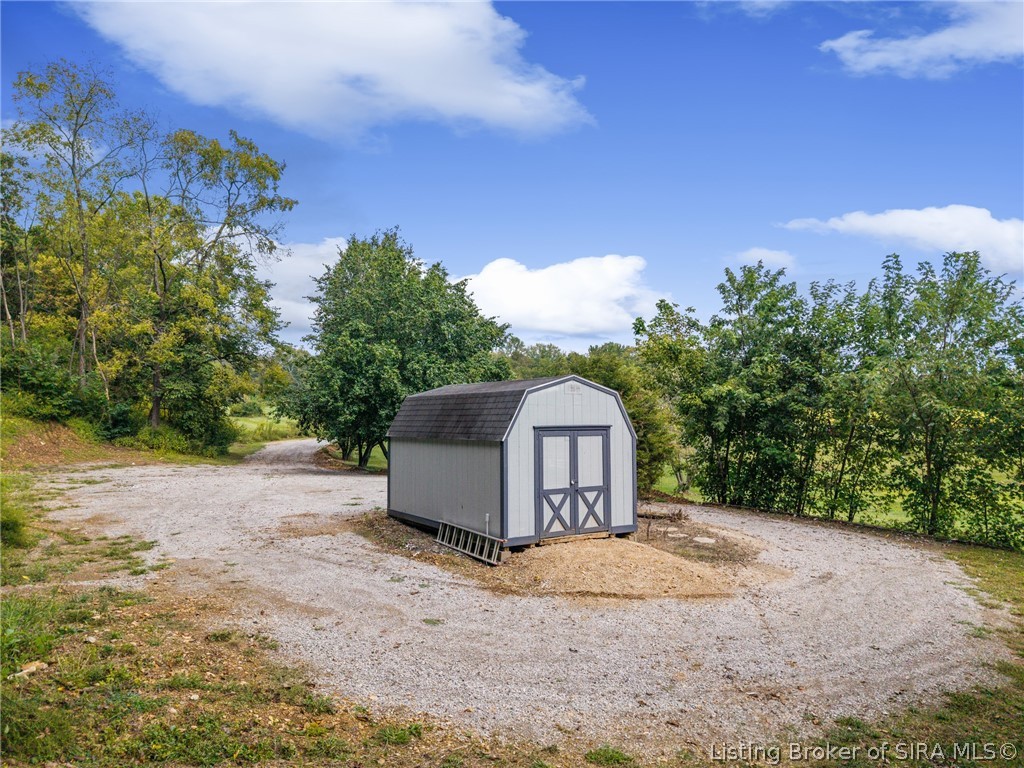 10055 Old Highway 111 Se Property Photo 6