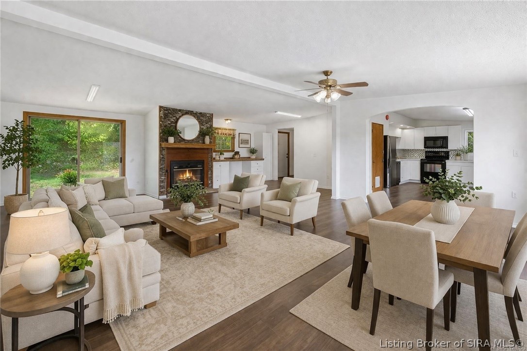 10055 Old Highway 111 Se Property Photo 10