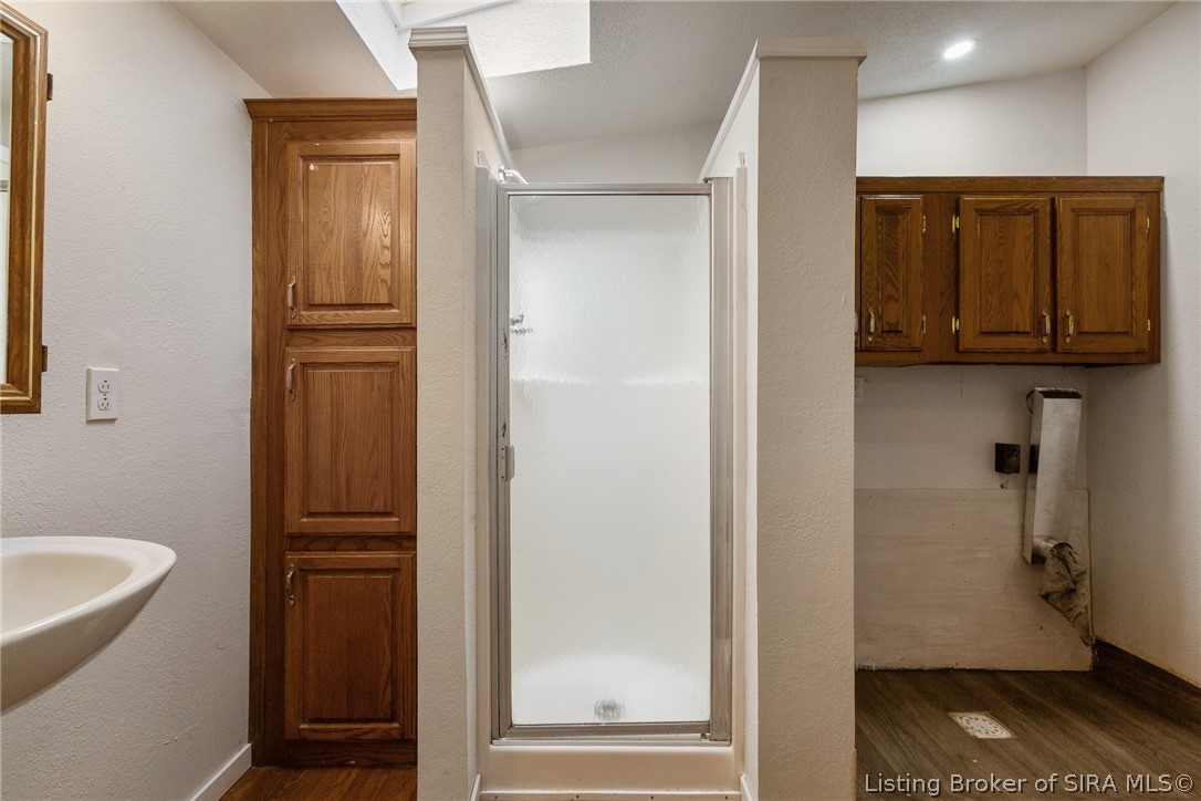 10055 Old Highway 111 Se Property Photo 21
