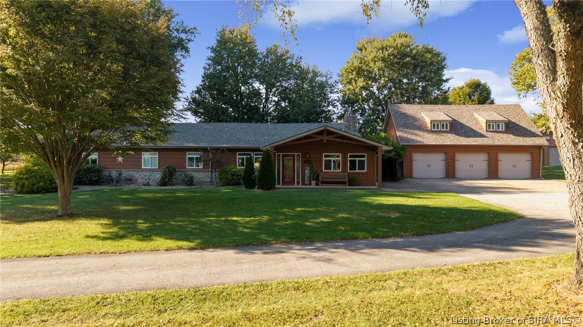 1318 Utica Sellersburg Road Property Photo 1