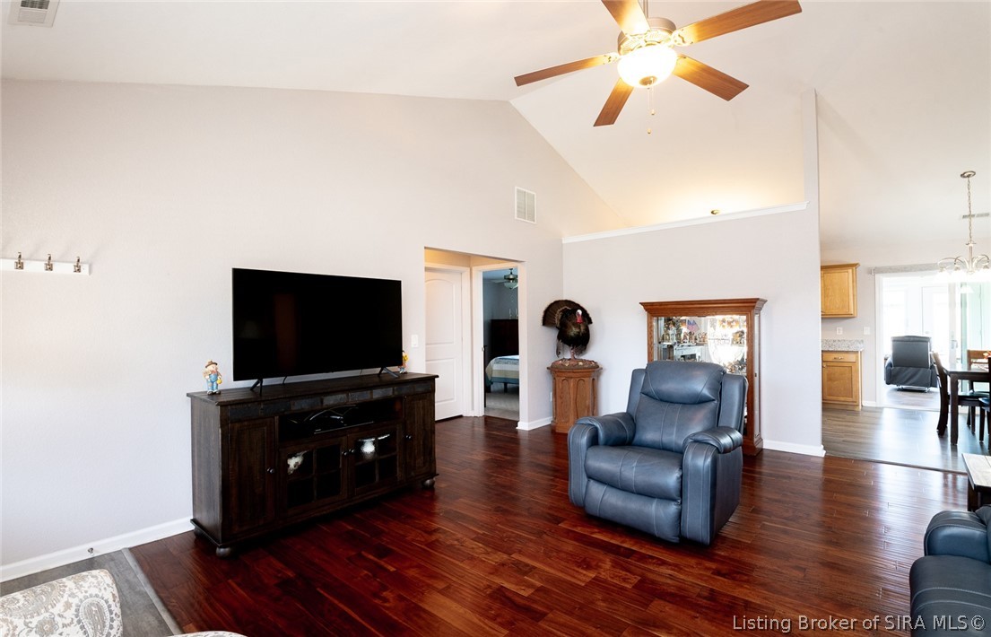 11912 Magellan Way Property Photo 7