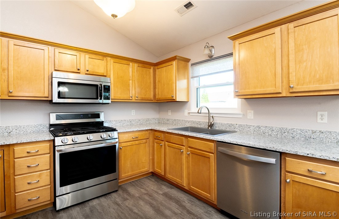 11912 Magellan Way Property Photo 11