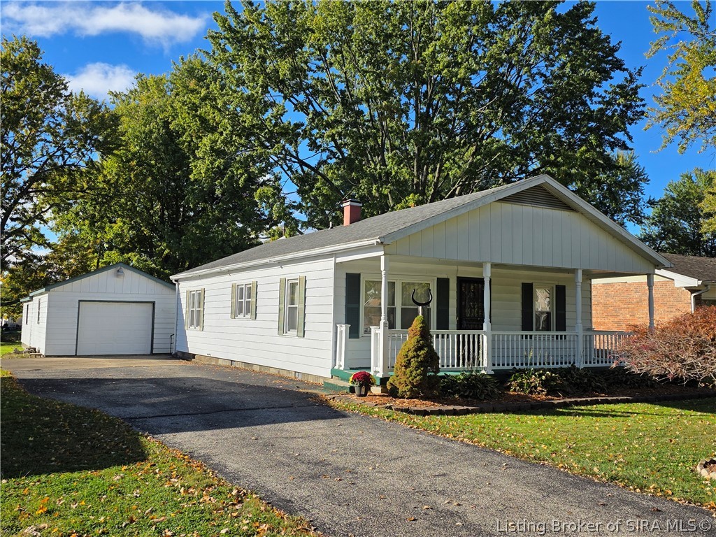 327 MONTCLAIR Street Property Photo 1
