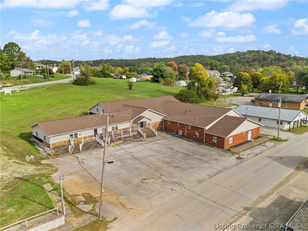 140 Pleasant Avenue Property Photo 3