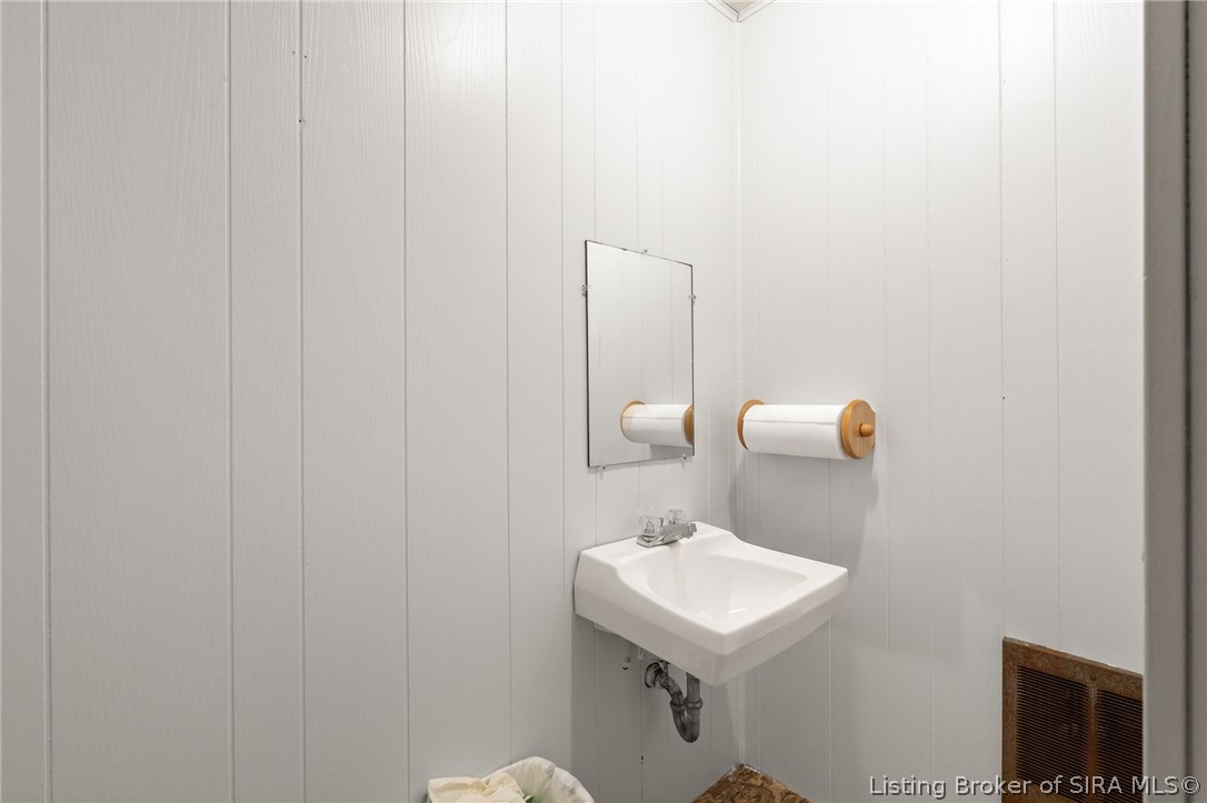 140 Pleasant Avenue Property Photo 42