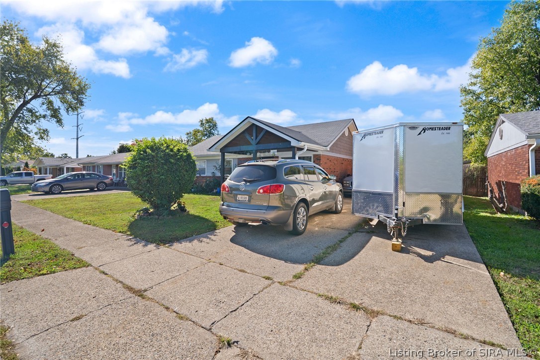 1709 Thames Drive Property Photo 3