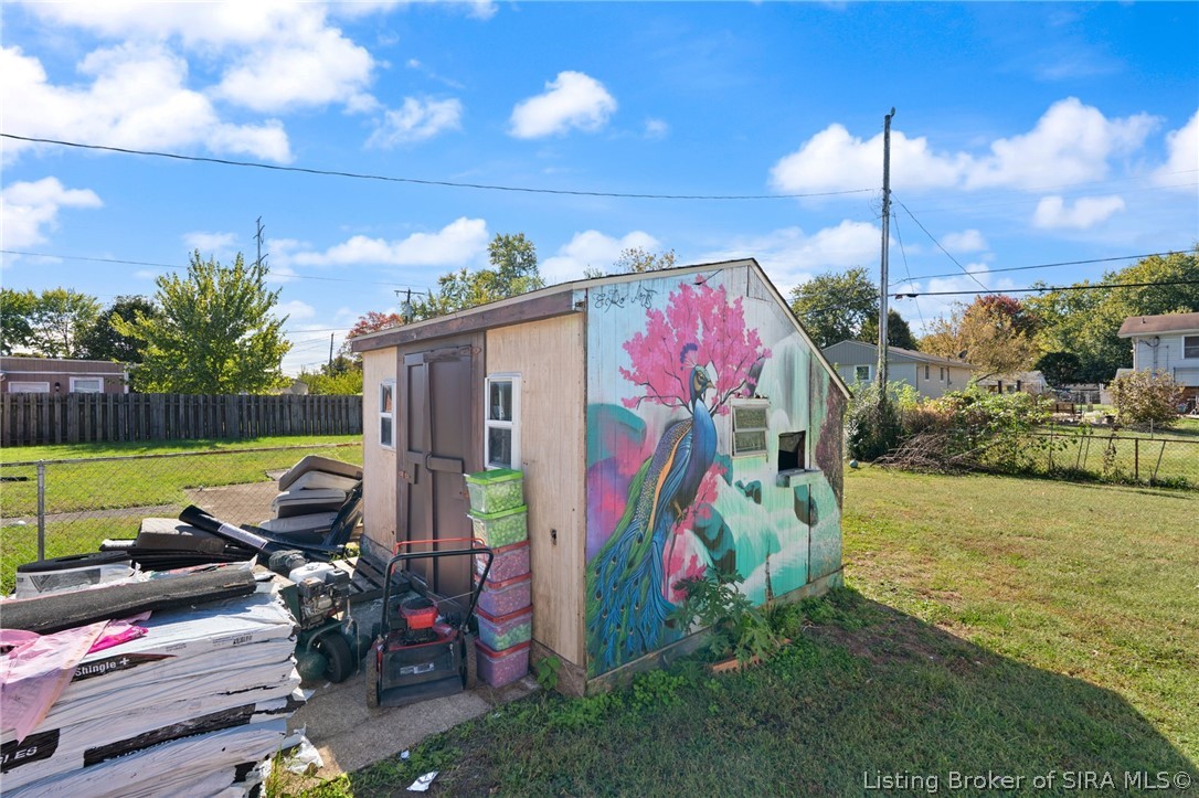 1709 Thames Drive Property Photo 5