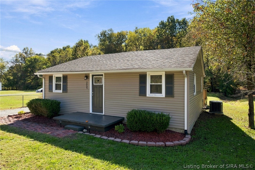 3059 Budd Road Property Photo 4