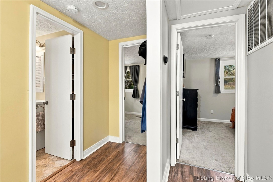 3059 Budd Road Property Photo 15