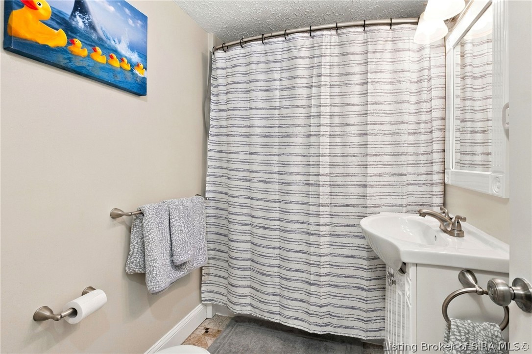 3059 Budd Road Property Photo 20