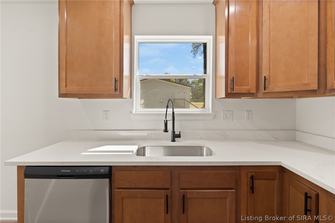 317 Myrtle Street Property Photo 9