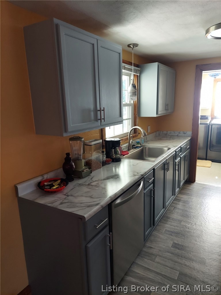 809 N High Street Property Photo 6