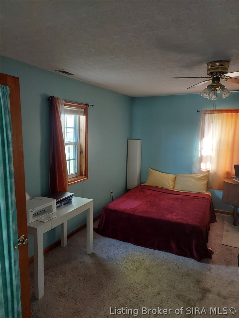 809 N High Street Property Photo 10