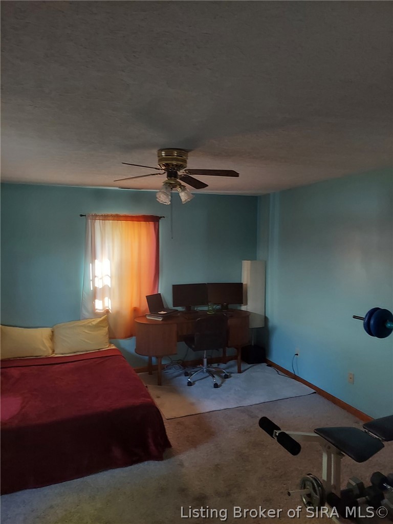 809 N High Street Property Photo 13