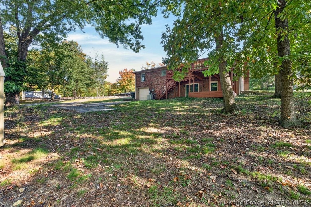 1006 Greenleaf Drive Property Photo 2