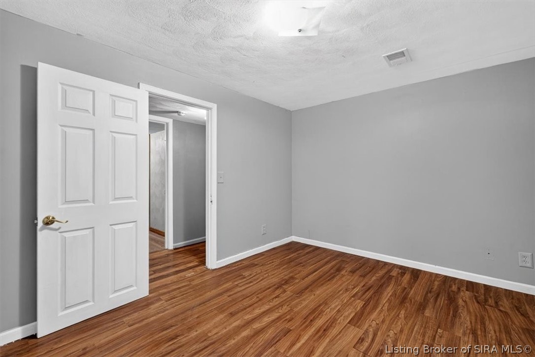 1006 Greenleaf Drive Property Photo 31