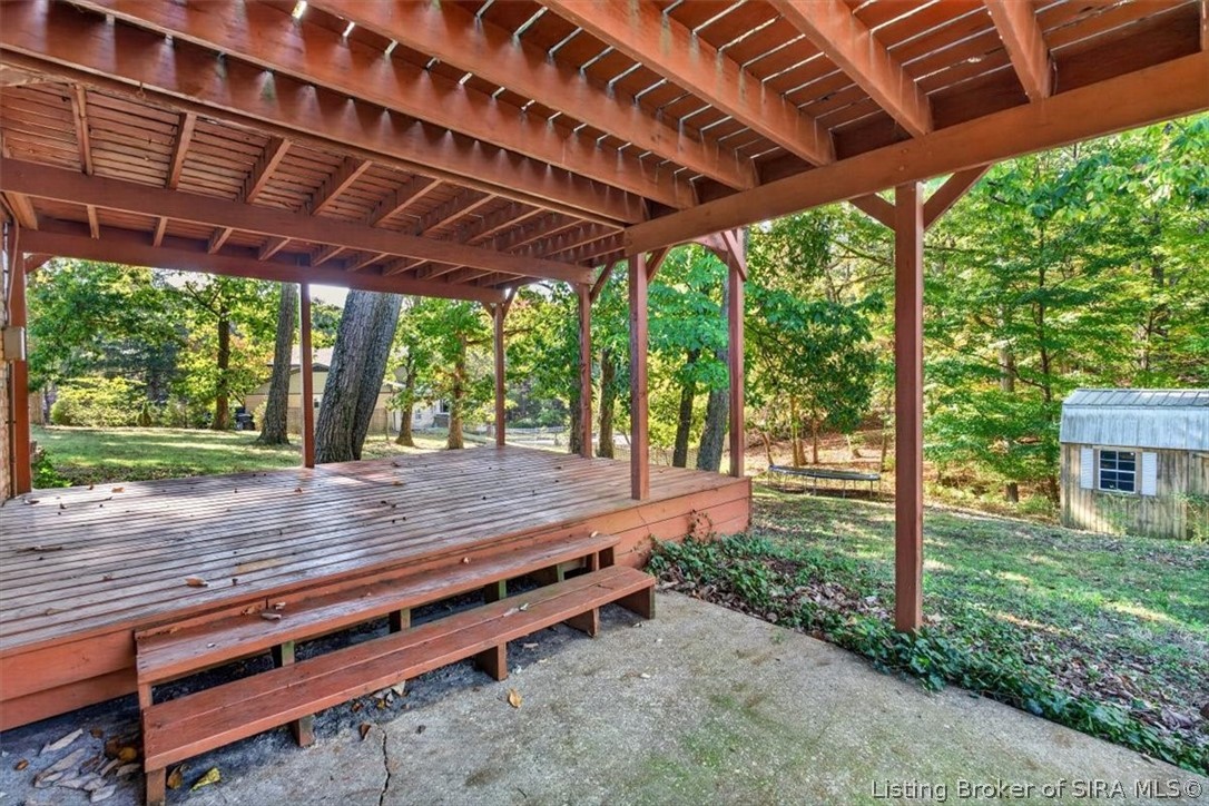 1006 Greenleaf Drive Property Photo 40