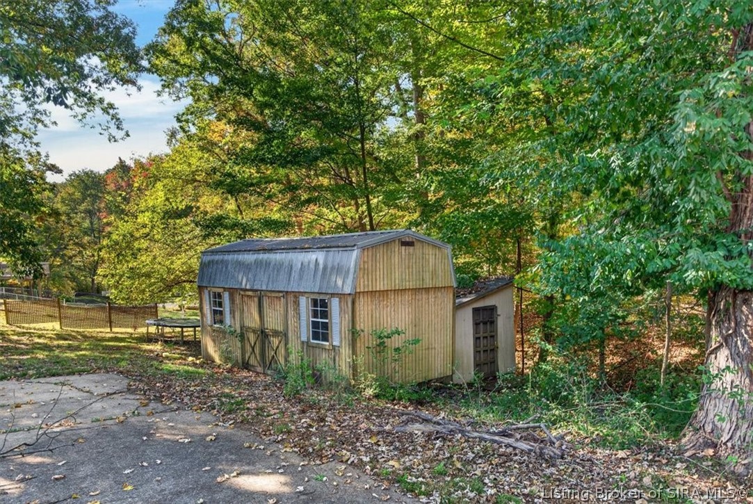 1006 Greenleaf Drive Property Photo 42