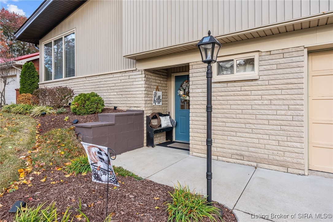2424 Stover Drive Property Photo 1