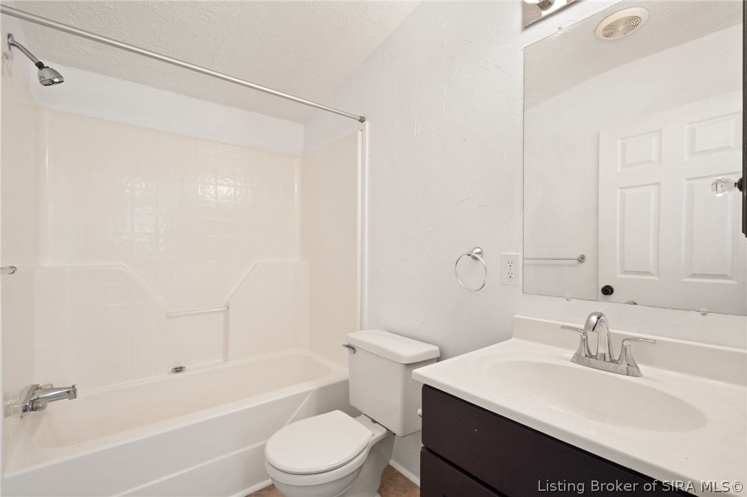 5137 N Vanlaningham Road Property Photo 29