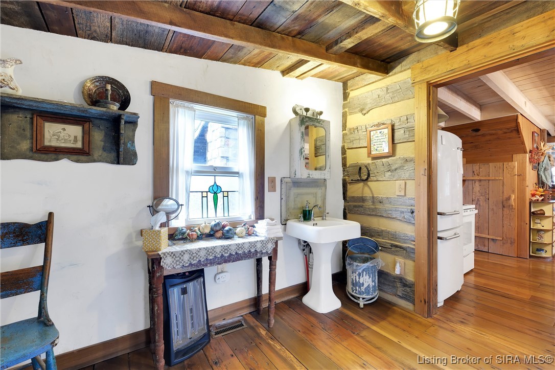 2945 N Greenbrier Road Property Photo 27