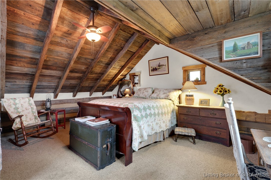 2945 N Greenbrier Road Property Photo 32
