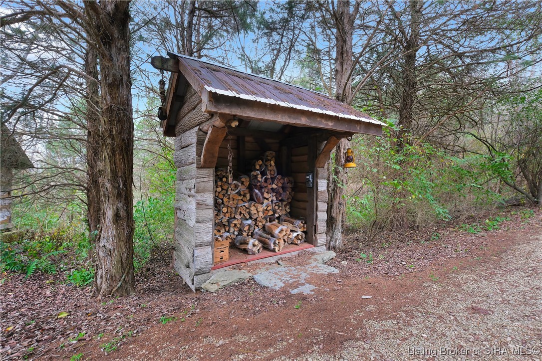 2945 N Greenbrier Road Property Photo 45