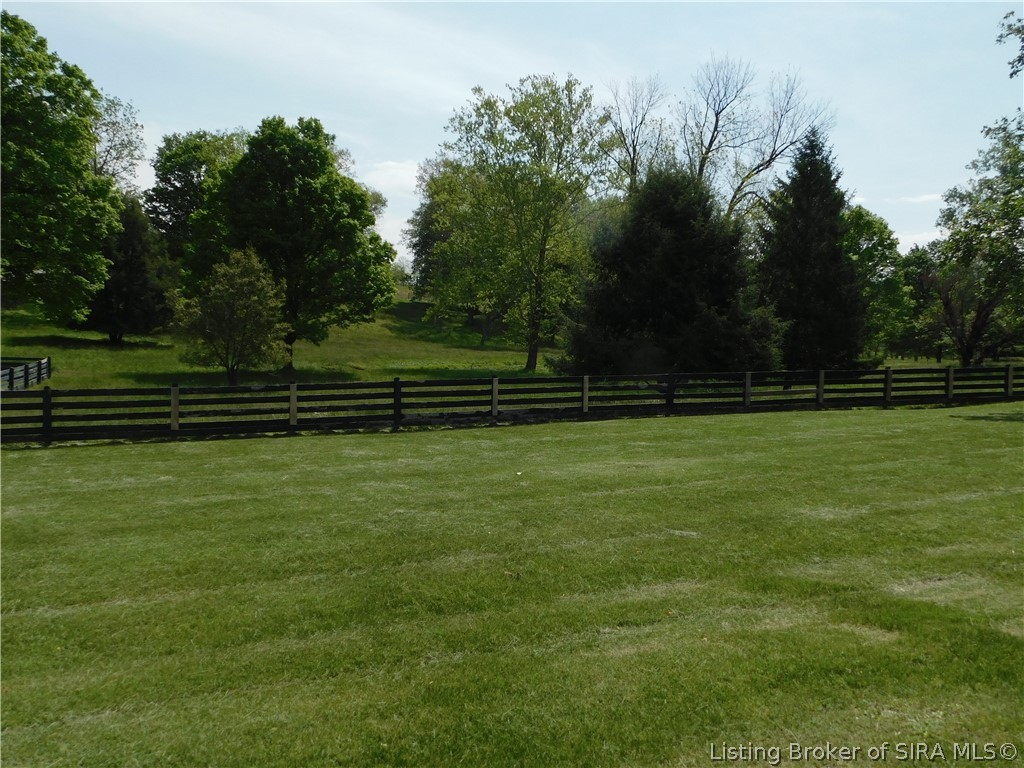 2620 W Cody Road Property Photo 15