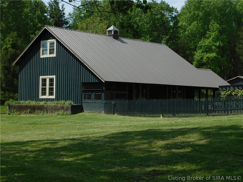 2620 W Cody Road Property Photo 17