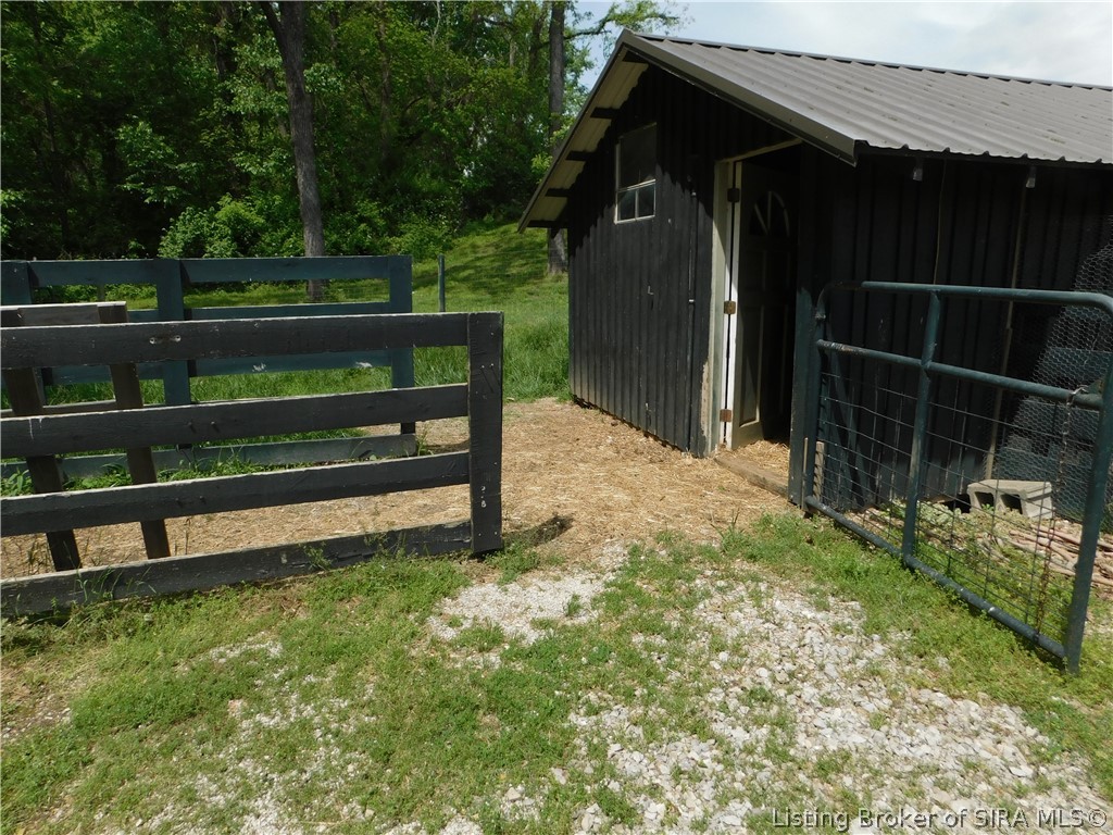 2620 W Cody Road Property Photo 59