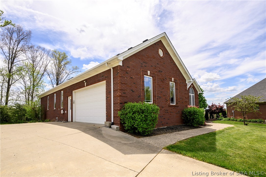6205 Juniper Ridge Court Property Photo 6
