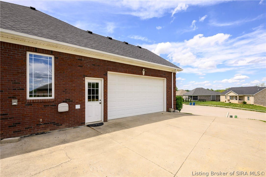6205 Juniper Ridge Court Property Photo 7