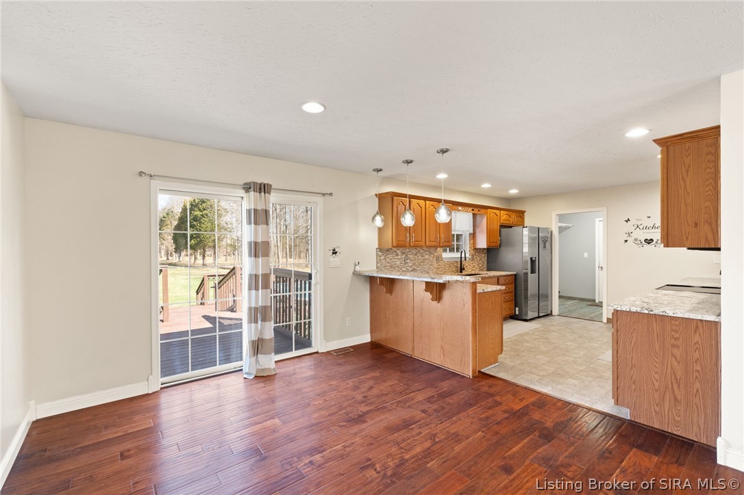 3279 E Lovers Lane Property Photo 13
