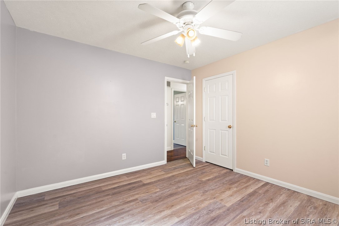 3279 E Lovers Lane Property Photo 27