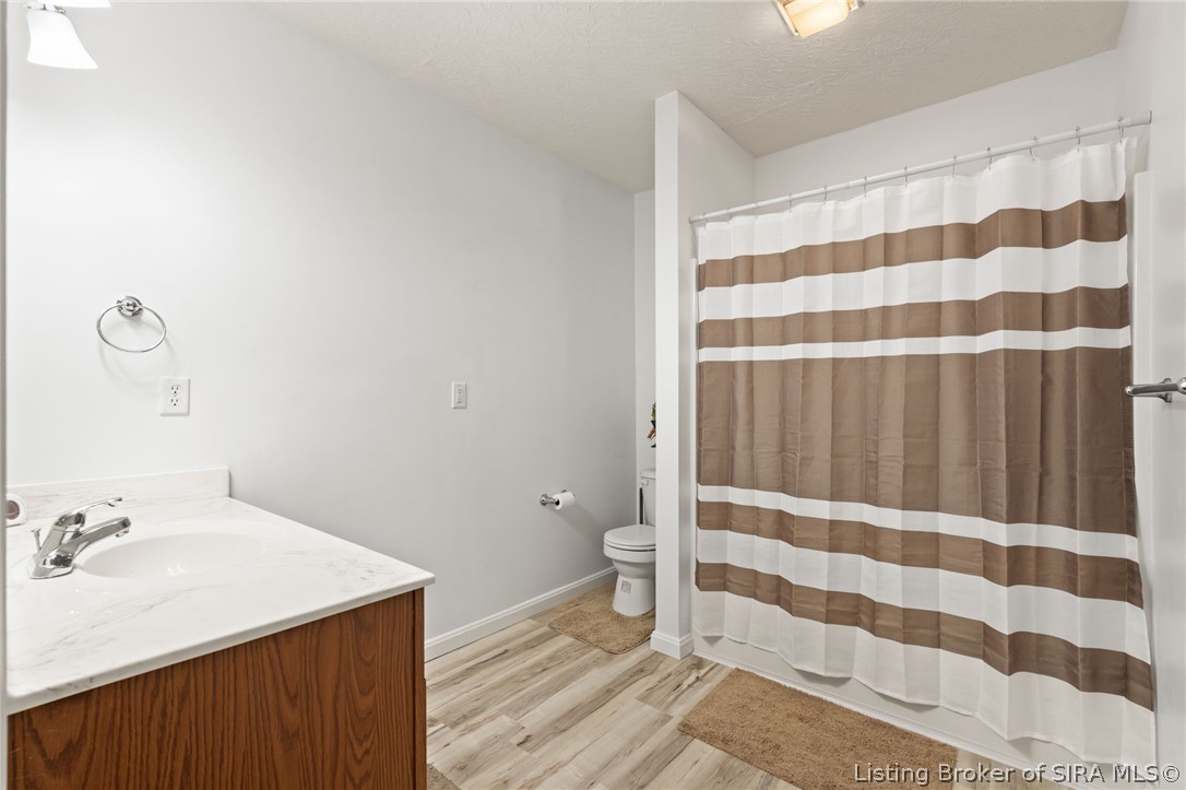3279 E Lovers Lane Property Photo 44