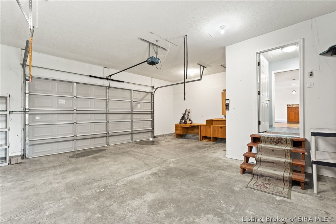 3279 E Lovers Lane Property Photo 45