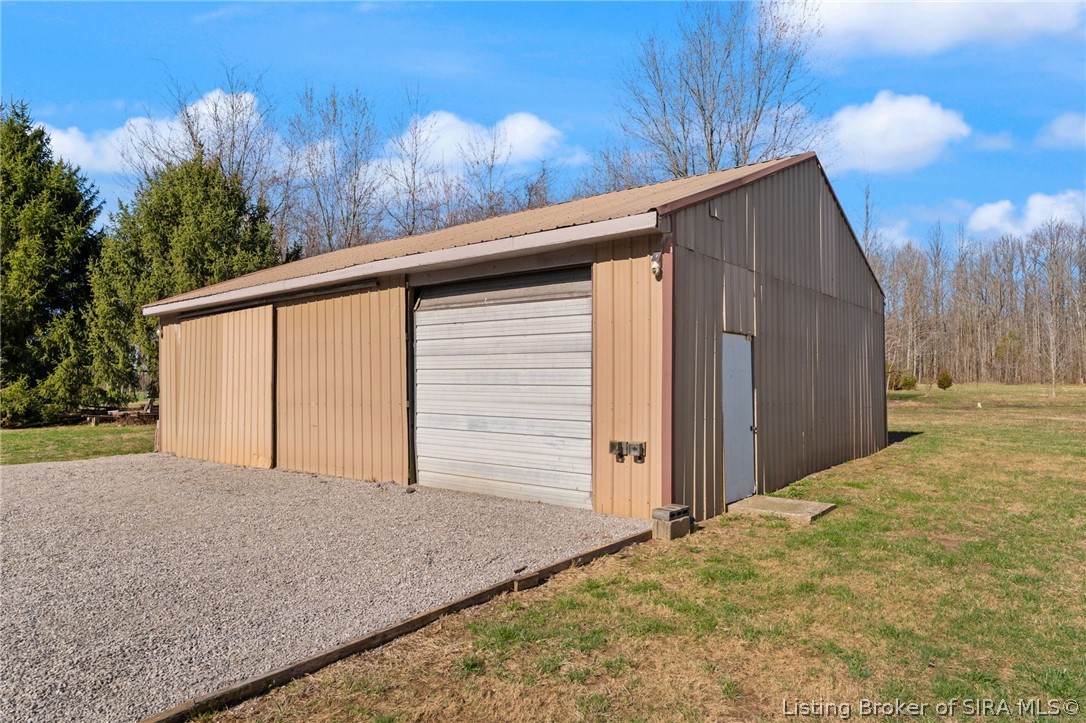 3279 E Lovers Lane Property Photo 47