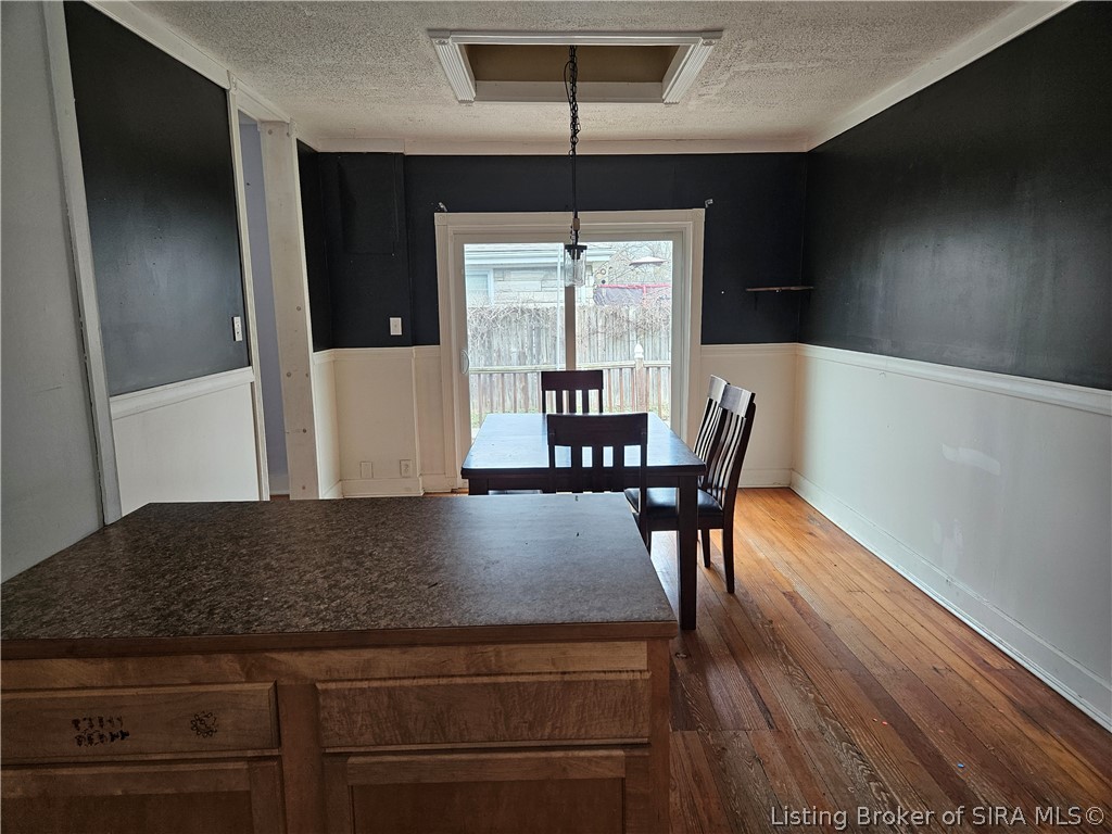 716 E 7th Street Property Photo 14
