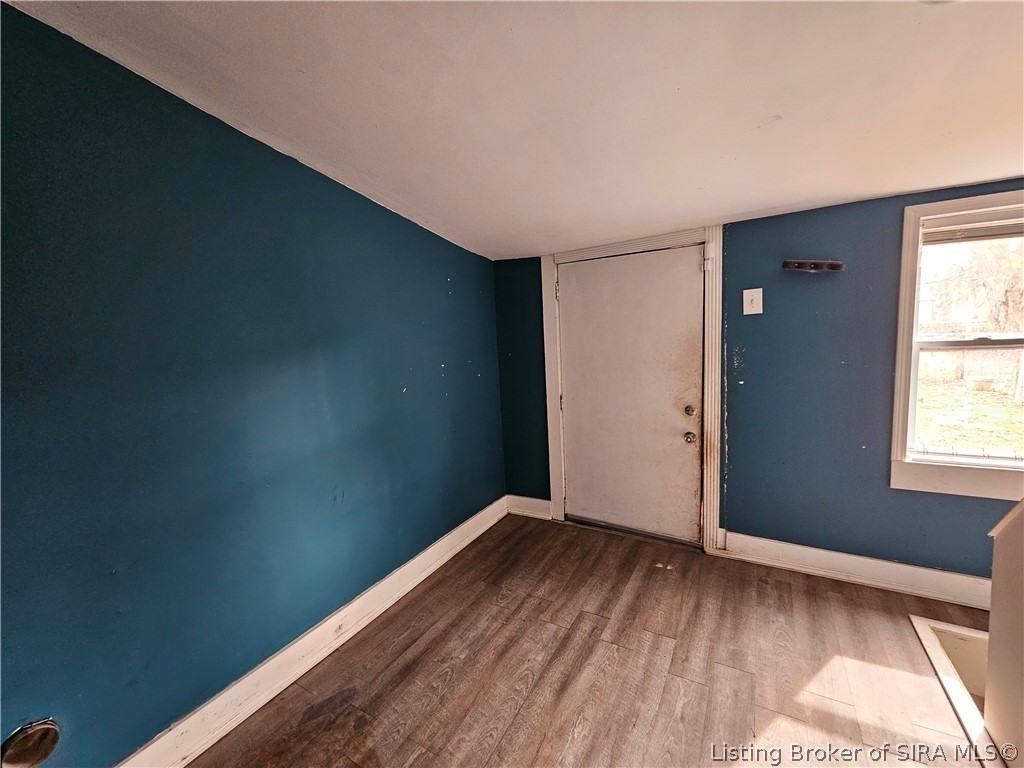 716 E 7th Street Property Photo 19