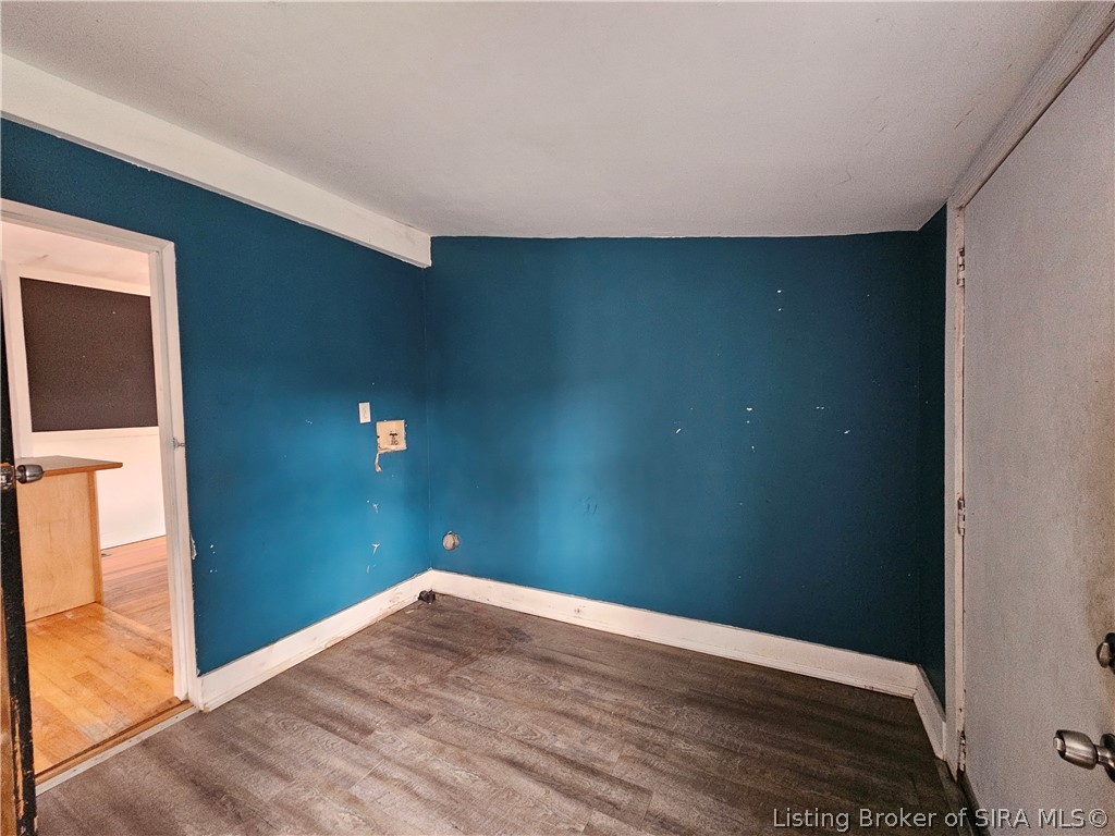 716 E 7th Street Property Photo 20
